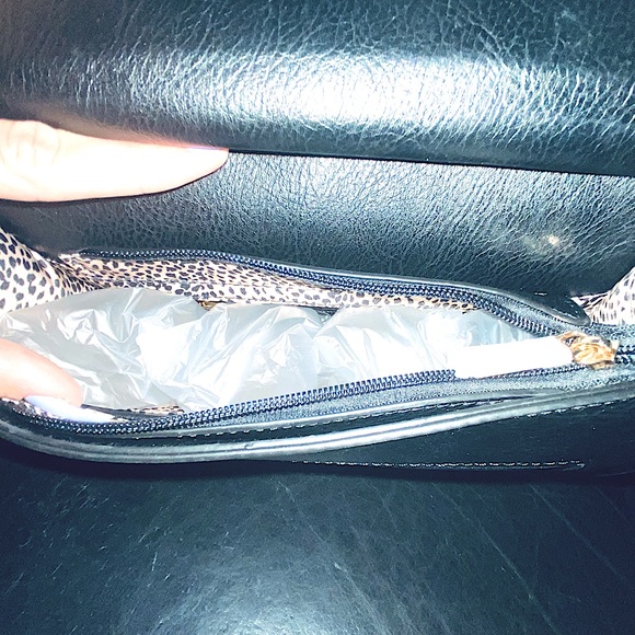 This gem is perfect for when you want to be casual or dress for a night out! - Picture 8 of 9